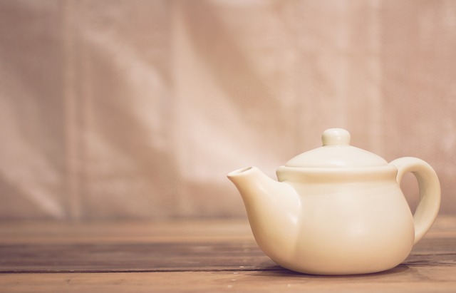 7 методов: как почистить чайник от накипи